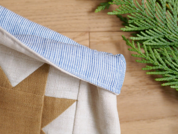 Sawtooth Star Linen Stockings